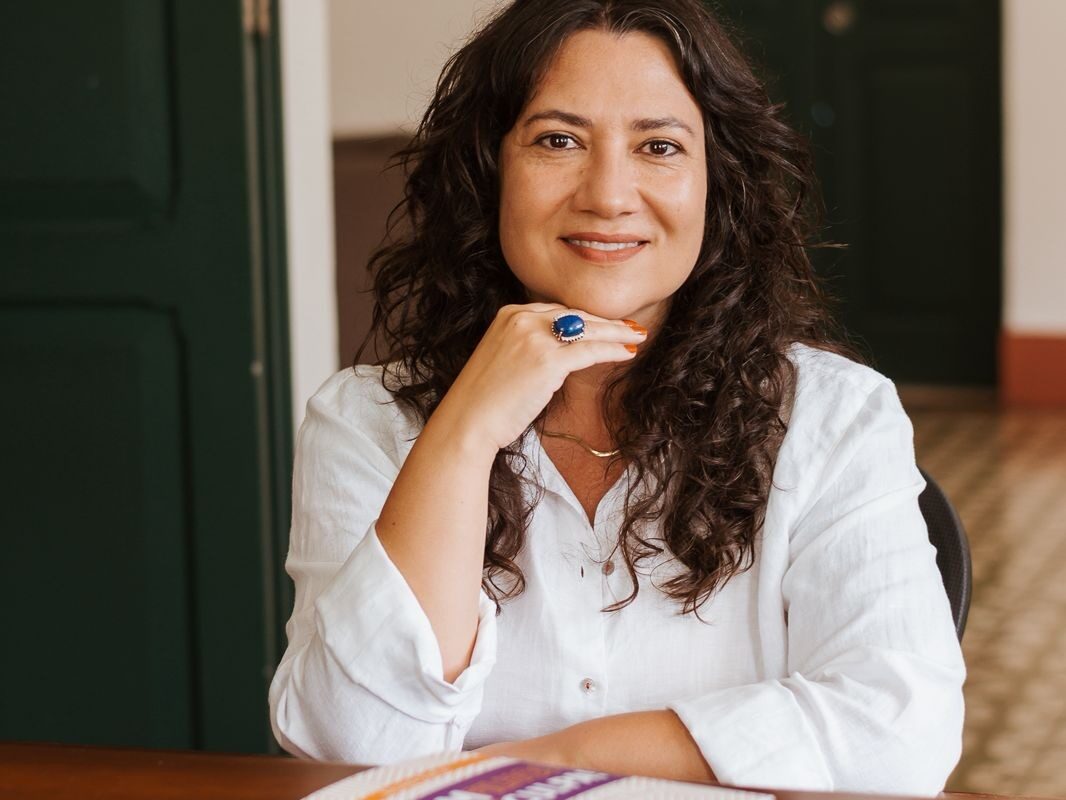 Graduada e mestre em Psicologia pela UCP concorre a Prêmio Jabuti Acadêmico