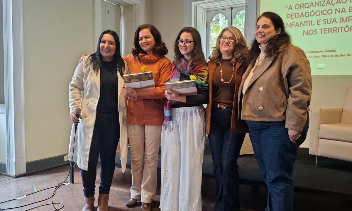 Pós-Graduação em Educação da UCP participa de eventos científicos e recebe menção honrosa em congresso nacional